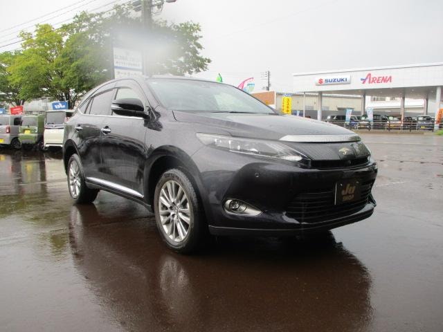 Toyota HARRIER 2015 — фото автомобиля 1