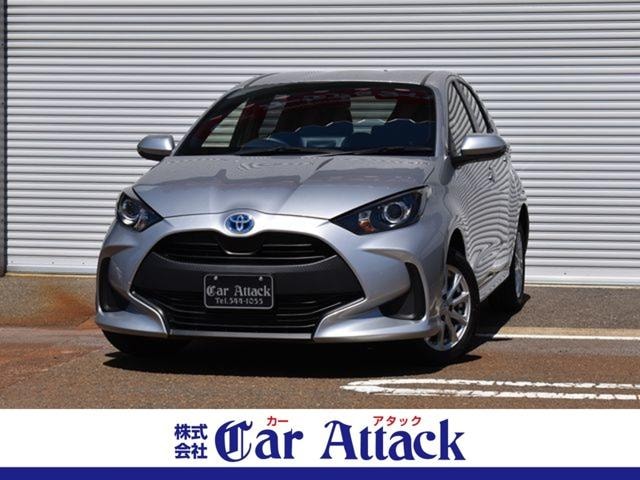 Toyota YARIS 2023 — фото автомобиля 1