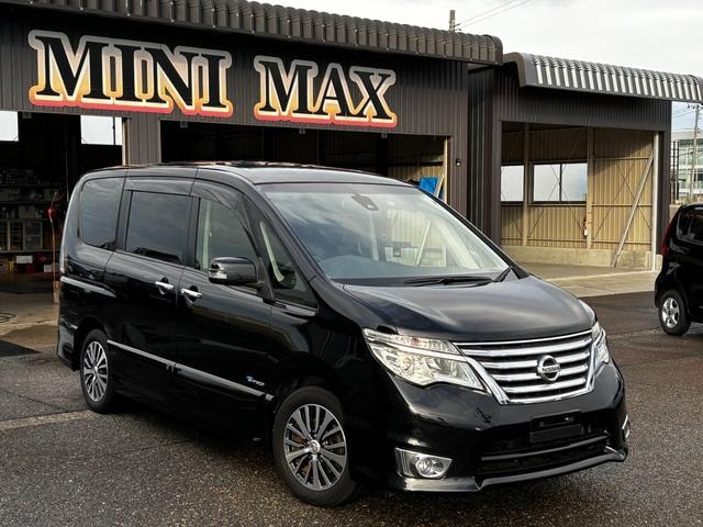 Nissan SERENA 2014 — фото автомобиля