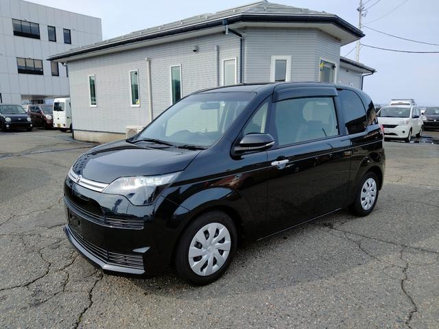 Toyota SPADE 2015 — фото автомобиля
