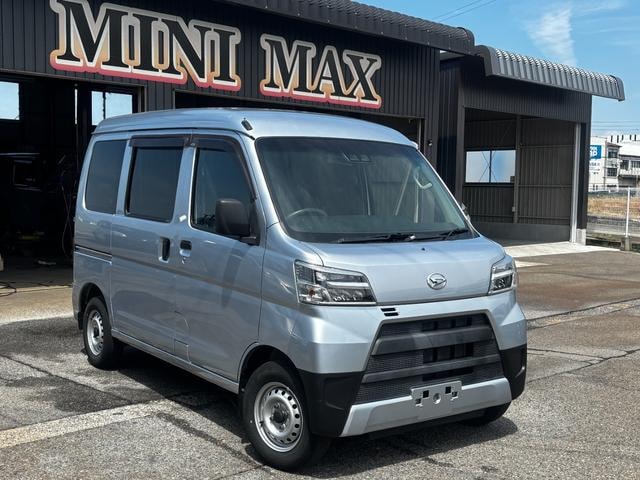 Daihatsu HIJET CARGO 2021 — фото автомобиля