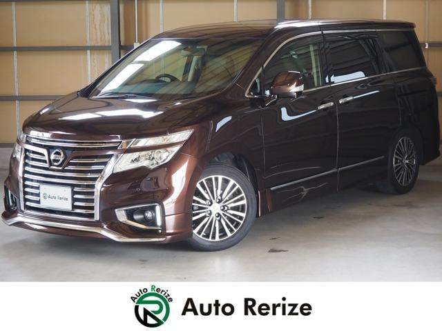 Nissan ELGRAND 2015 — фото автомобиля
