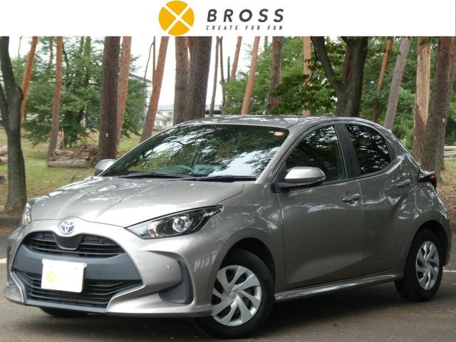 Toyota YARIS 2021 — фото автомобиля