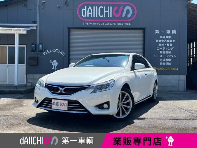 Toyota MARK X 2015 — фото автомобиля