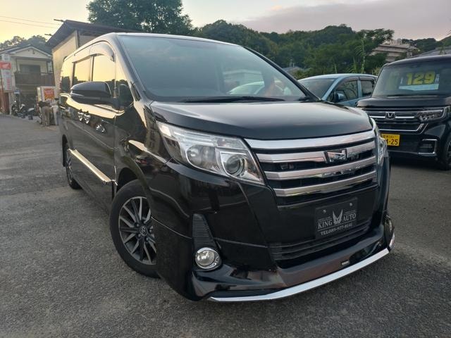 Toyota NOAH 2014 — фото автомобиля 1