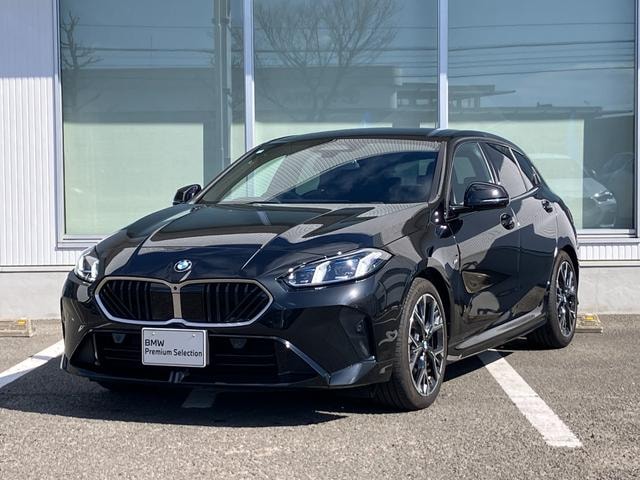 Bmw 1 SERIES 2025 — фото автомобиля 1