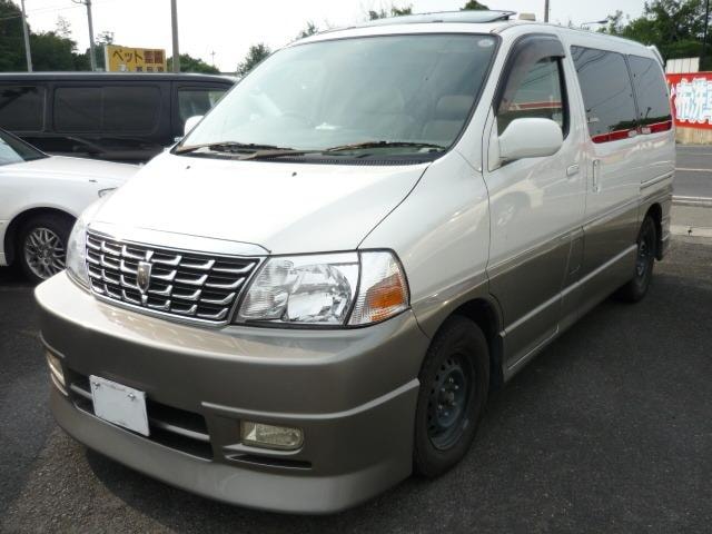 Toyota GRAND HIACE 2000 — фото автомобиля