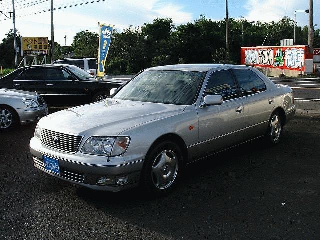 Toyota CELSIOR 1997 — фото автомобиля 1