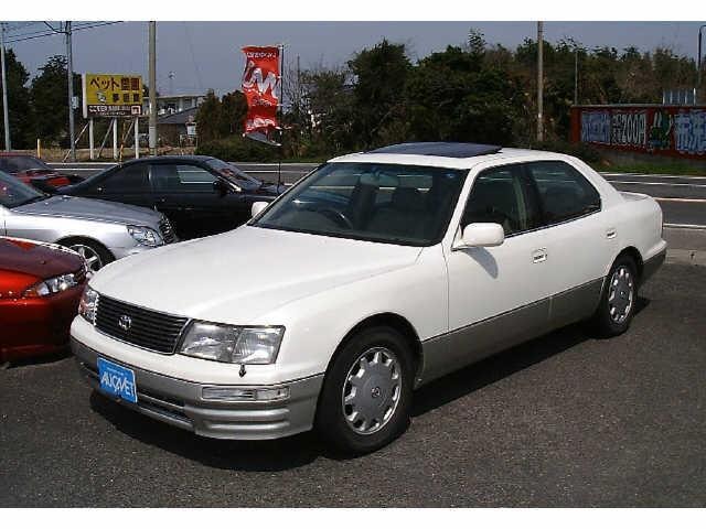 Toyota CELSIOR 1995 — фото автомобиля 1
