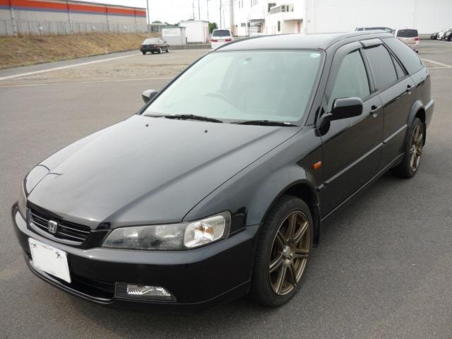Honda ACCORD WAGON 1999 — фото автомобиля 1