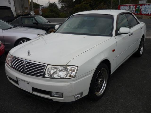 Nissan CEDRIC 1999 — фото автомобиля 1