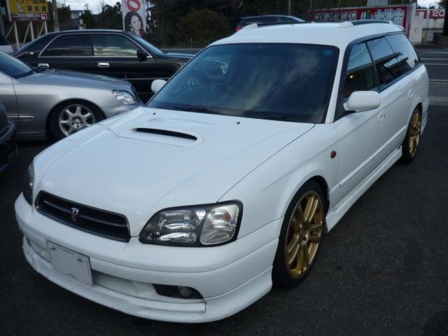 Subaru LEGACY TOURING WAGON 1999 — фото автомобиля