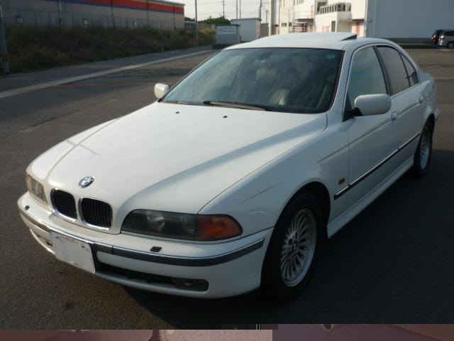 Bmw 5 SERIES 2000 — фото автомобиля