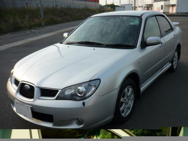 Subaru IMPREZA 2005 — фото автомобиля 1