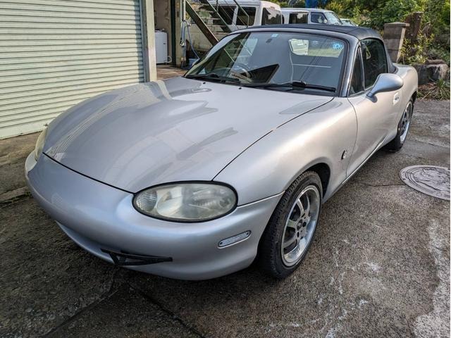 Mazda ROADSTER 1998 — фото автомобиля 1