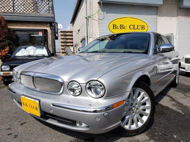 Jaguar XJ 2003 — фото автомобиля