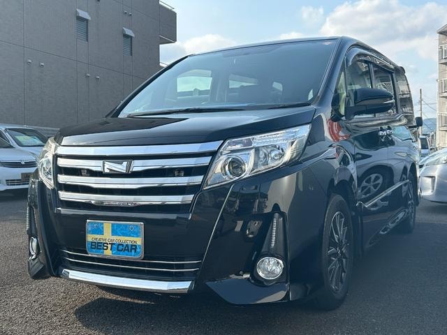 Toyota NOAH 2014 — фото автомобиля 1
