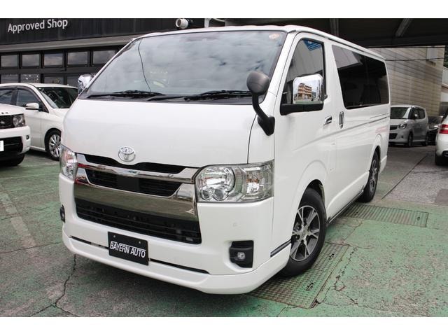 Toyota HIACE VAN 2022 — фото автомобиля 1