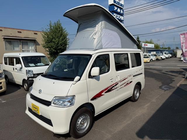 Toyota TOWNACE VAN 2026 — фото автомобиля