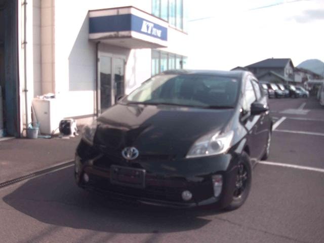 Toyota PRIUS 2013 — фото автомобиля 1