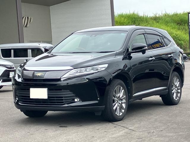 Toyota HARRIER 2019 — фото автомобиля 1
