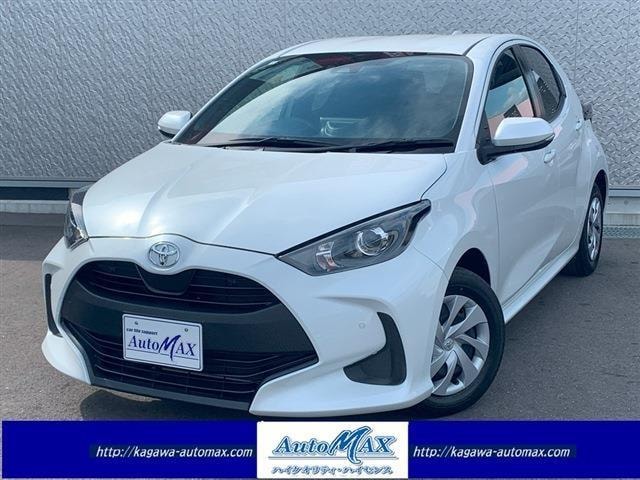 Toyota YARIS 2023 — фото автомобиля 1