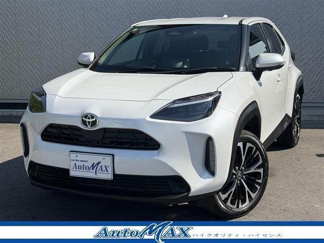 Toyota YARIS CROSS 2025 — фото автомобиля