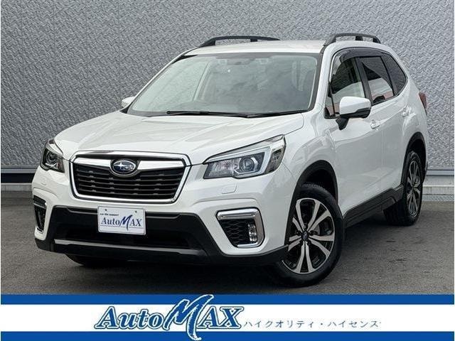 Subaru FORESTER 2018 — фото автомобиля 1