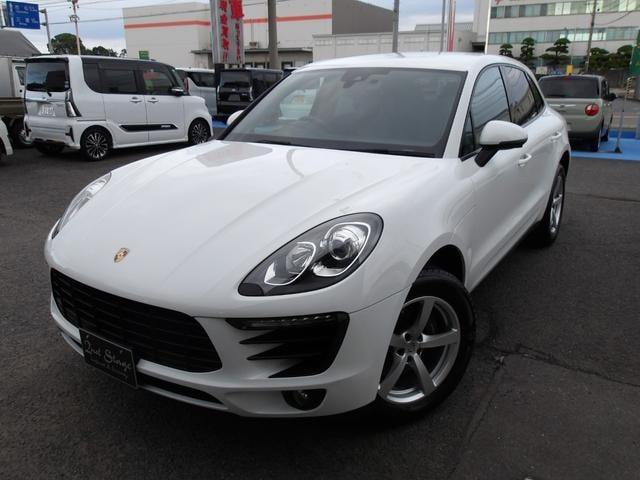 Porsche MACAN 2016 — фото автомобиля 1