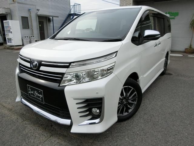 Toyota VOXY 2015 — фото автомобиля 1