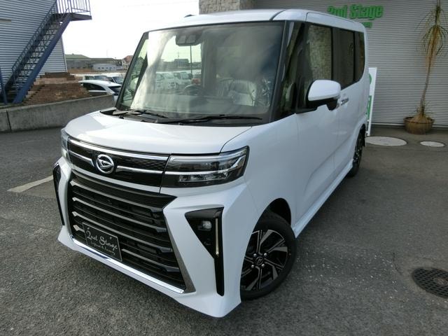 Daihatsu TANTO 2026 — фото автомобиля 1