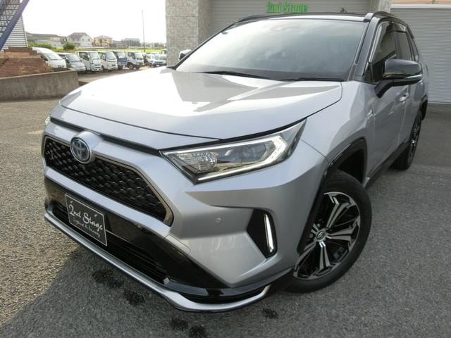 Toyota RAV4 PHV 2021 — фото автомобиля 1