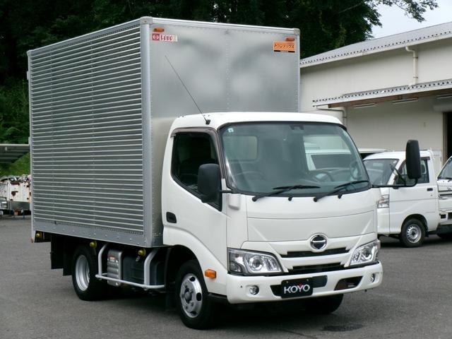 Hino DUTRO 2020 — фото автомобиля 1