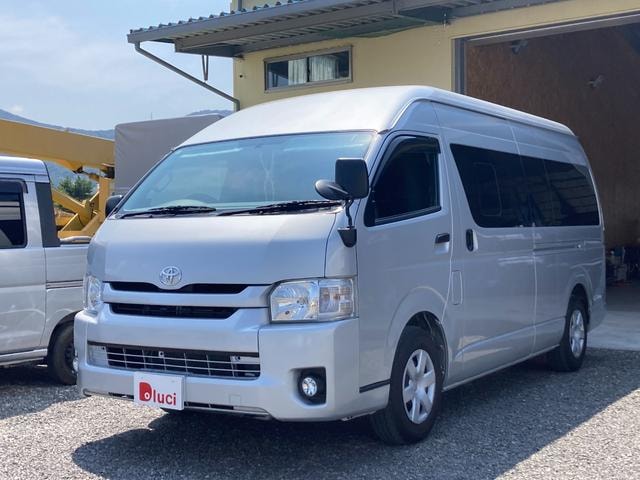 Toyota HIACE COMMUTER 2014 — фото автомобиля