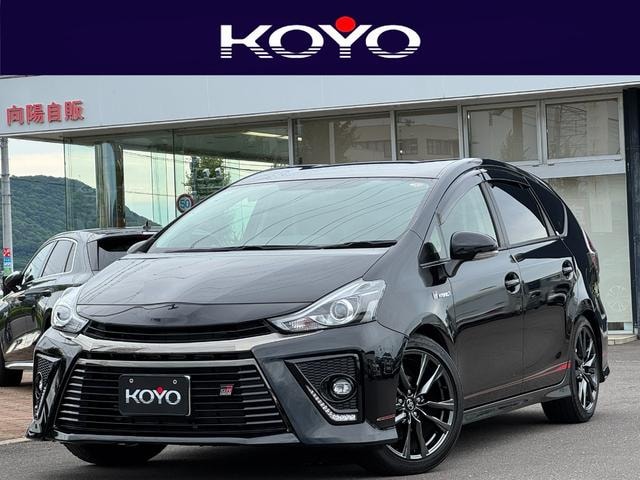 Toyota PRIUS ALPHA 2018 — фото автомобиля 1