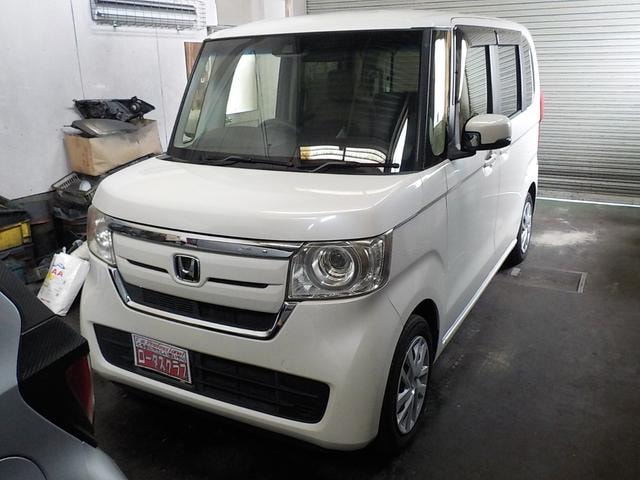 Honda N-BOX 2017 — фото автомобиля 1