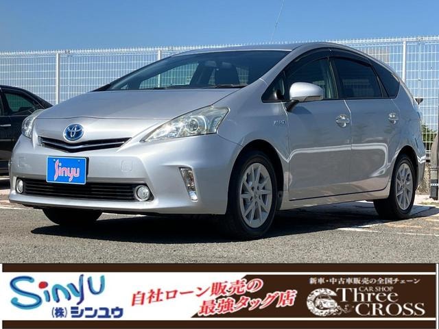 Toyota PRIUS ALPHA 2012 — фото автомобиля 1