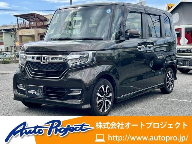 Honda N-BOX CUSTOM 2020 — фото автомобиля 1