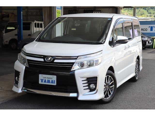 Toyota VOXY 2015 — фото автомобиля 1