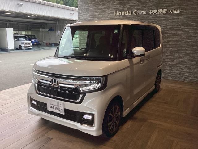Honda N-BOX CUSTOM 2023 — фото автомобиля 1