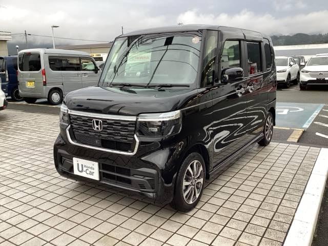 Honda N-BOX CUSTOM 2025 — фото автомобиля 1