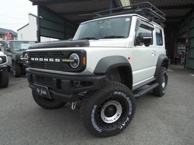 Suzuki JIMNY SIERRA 2022 — фото автомобиля 1