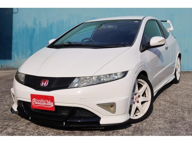 Honda CIVIC 2010 — фото автомобиля 1