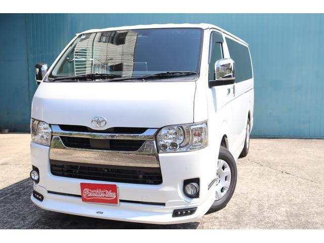 Toyota HIACE VAN 2020 — фото автомобиля