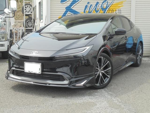 Toyota PRIUS 2023 — фото автомобиля 1