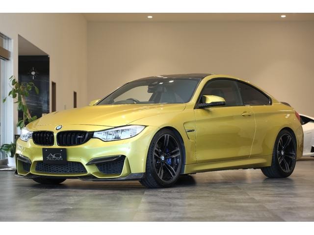 Bmw M4 2014 — фото автомобиля