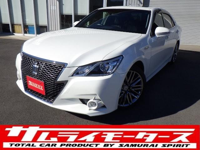 Toyota CROWN HYBRID 2013 — фото автомобиля
