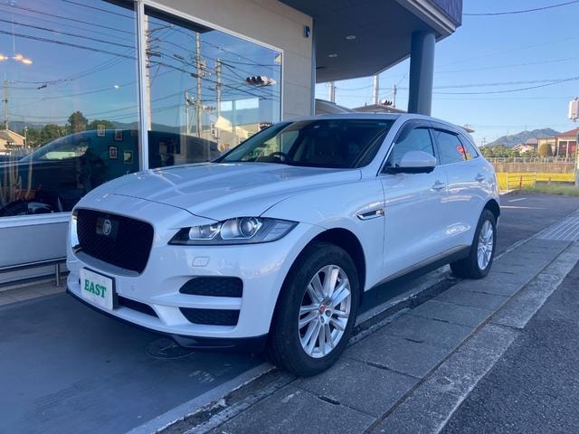 Jaguar F-PACE 2019 — фото автомобиля 1