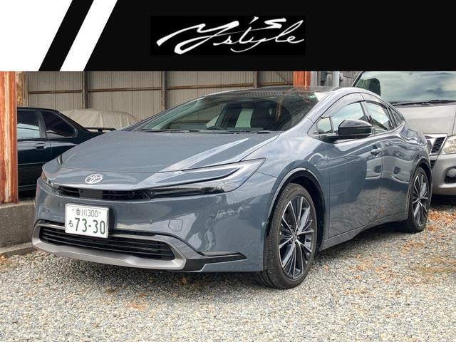 Toyota PRIUS 2024 — фото автомобиля 1