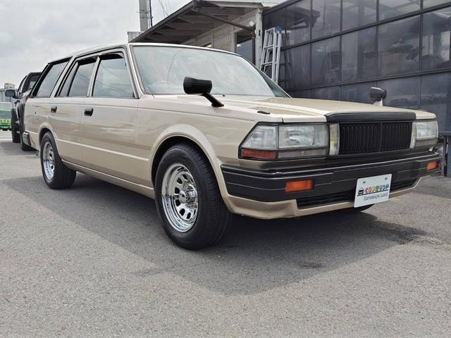 Nissan CEDRIC VAN 1994 — фото автомобиля